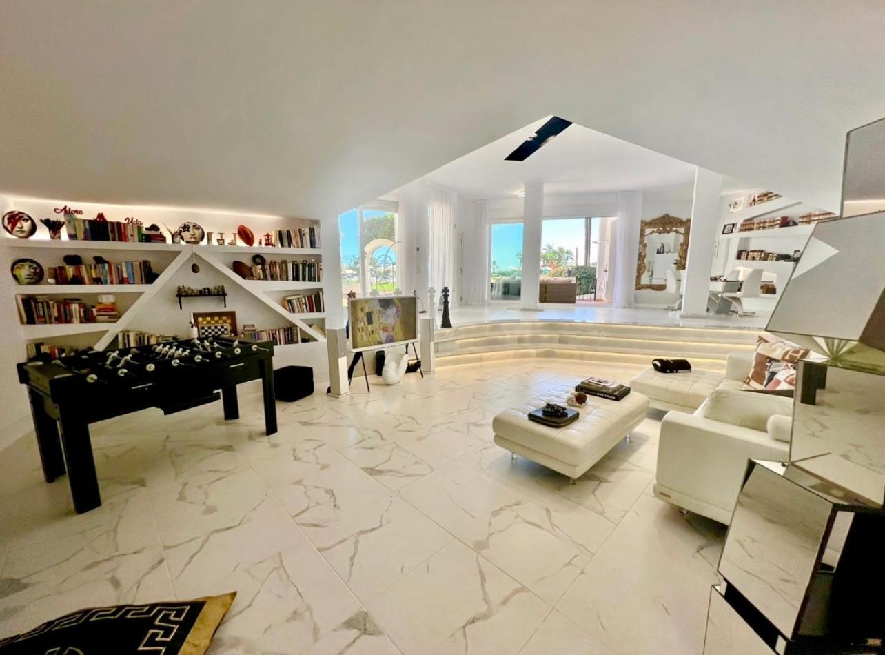 Espectacular Hogar En La Playa Marbella Apartment Bagian luar foto