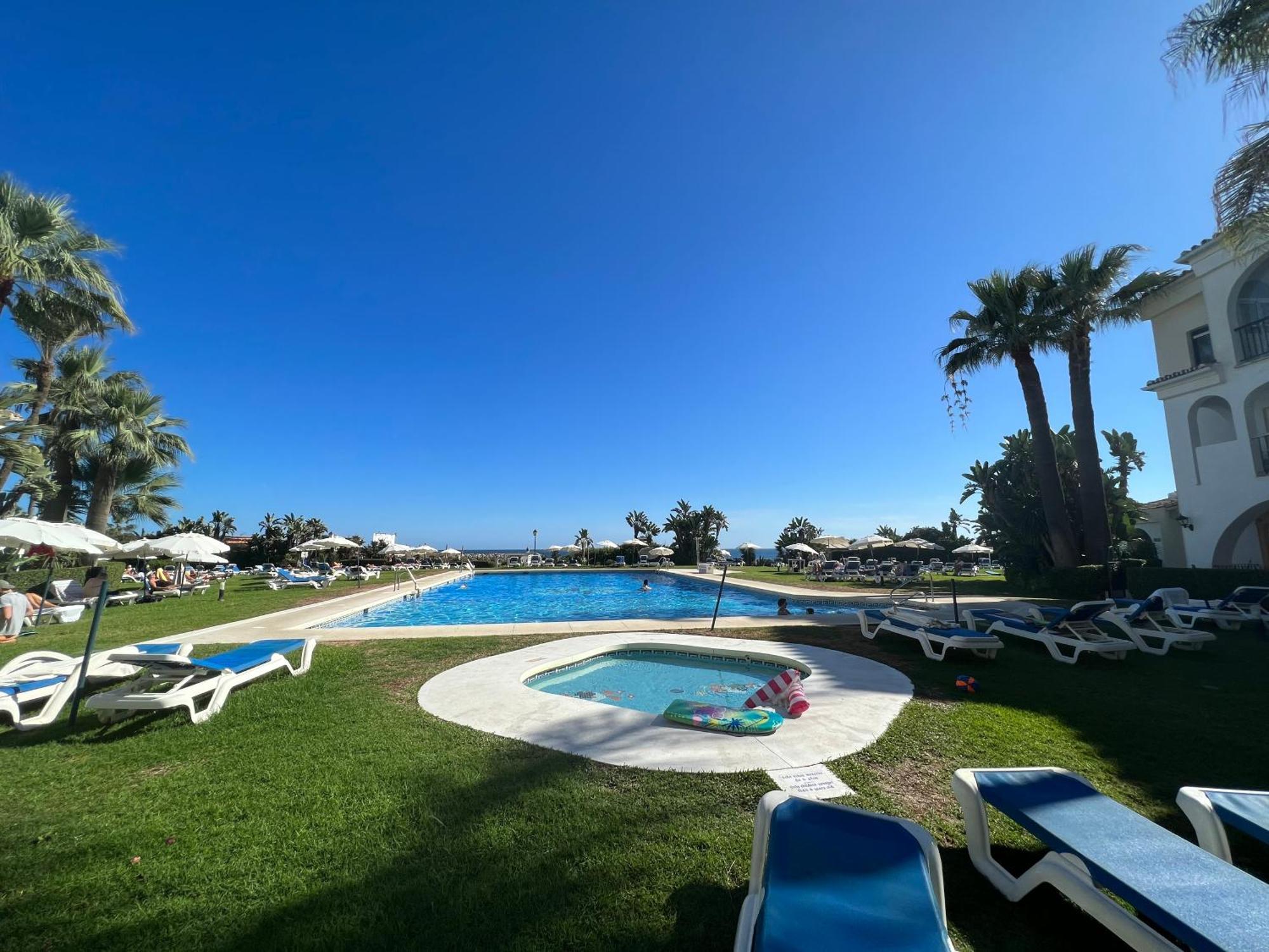Espectacular Hogar En La Playa Marbella Apartment Bagian luar foto