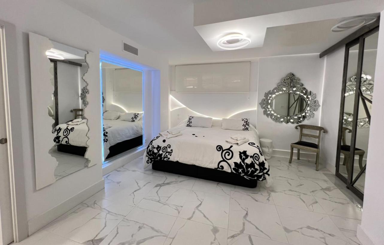 Espectacular Hogar En La Playa Marbella Apartment Bagian luar foto